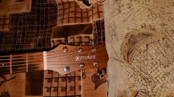 Продам новую гитара акустическую Randon RGI-01 + ЧЕХОЛ, КЛЮЧ в фото 7
