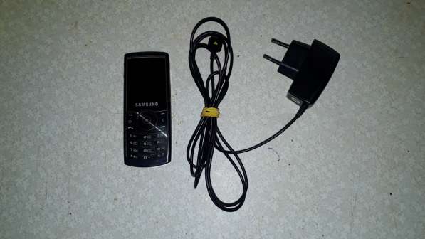 Телефон Samsung SGH-J150