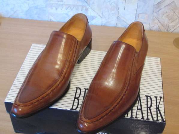 Продам НОВЫЕ мужские кожаные туфли BENCHMARK в Томске фото 8