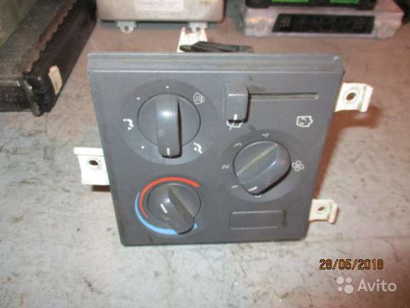 Блок управления климатом Volvo