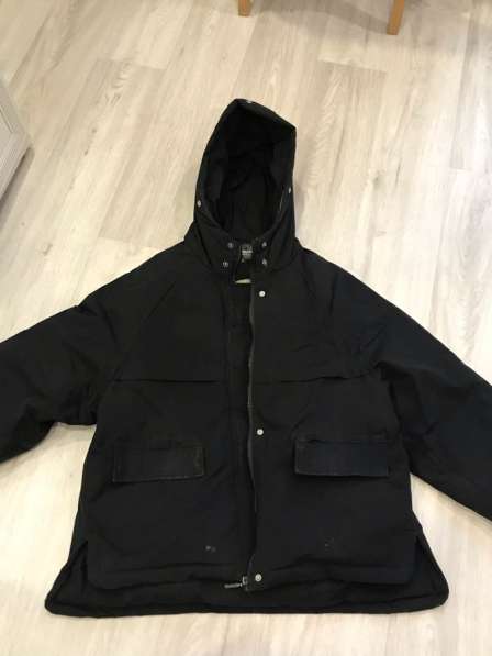 Зимняя куртка черного цвета в Балаково фото 3