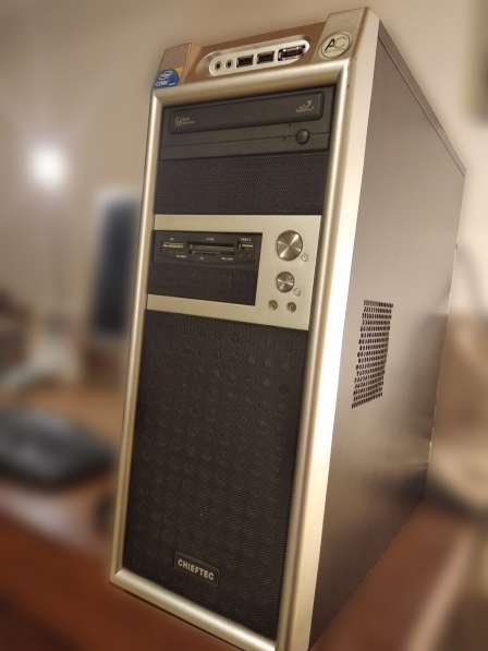 Desktop PC (системный блок) в фото 5