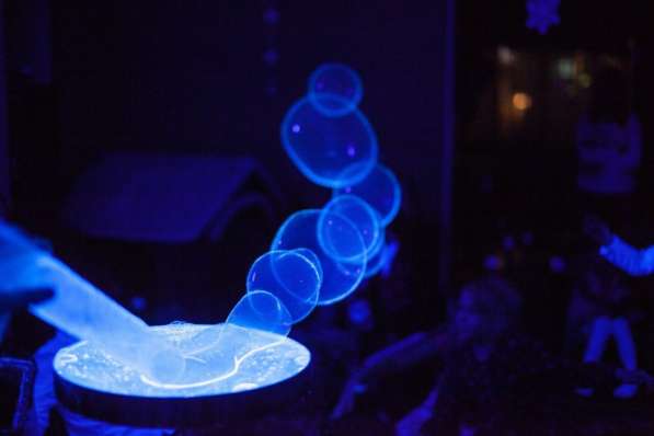 Шоу мыльных пузырей, фольгированное шоу в Тольятти фото 3
