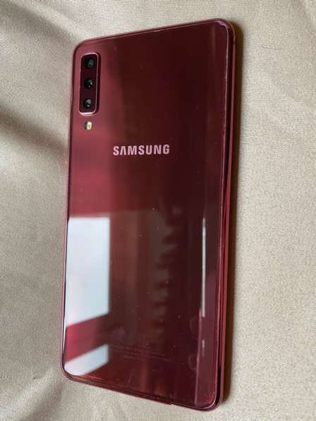 Samsung Galaxy A7-2018 64Гб в Москве фото 5