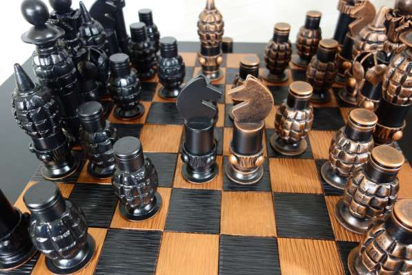 Шахматный стол и военные шахматы в Москве фото 3
