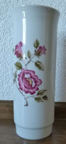 Bavaria. Красивая ваза, 20 cм