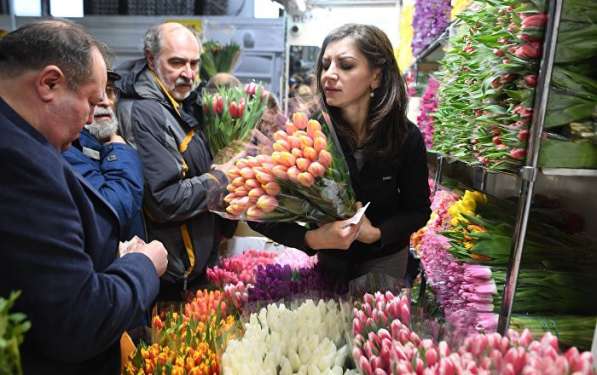 Продам красивый бизнес: Цветочный магазин