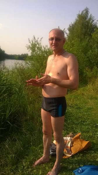Олег, 39 лет, хочет познакомиться