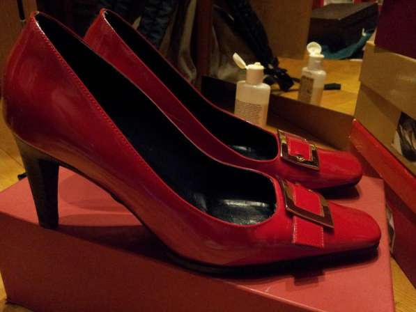 Красные лакированные туфли Эскада ESCADA на 5 см каблуке 37р в Москве фото 15