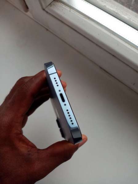 Продам телефон в Москве