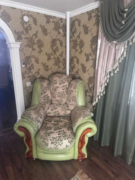 Мебель в хорошем состоянии в Черкесске