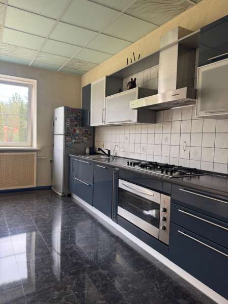 Продаю кухонный гарнитур б/у