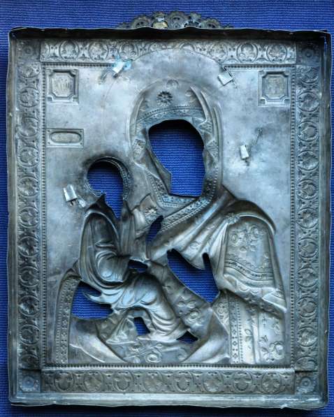 Старинная икона Матери Божией «Тихвинская» в окладе. XVIII в в Санкт-Петербурге фото 14