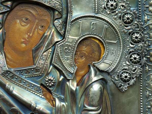 Старинная икона Матери Божией «Тихвинская» в окладе. XVIII в в Санкт-Петербурге фото 13