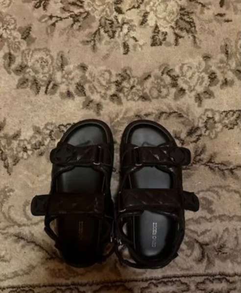 Женские босоножки Dino Ricci