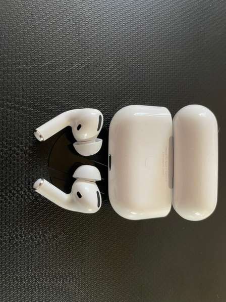 AirPods Pro в Москве фото 6