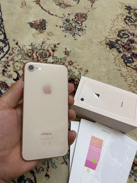 Продаю IPhone 8 64GB