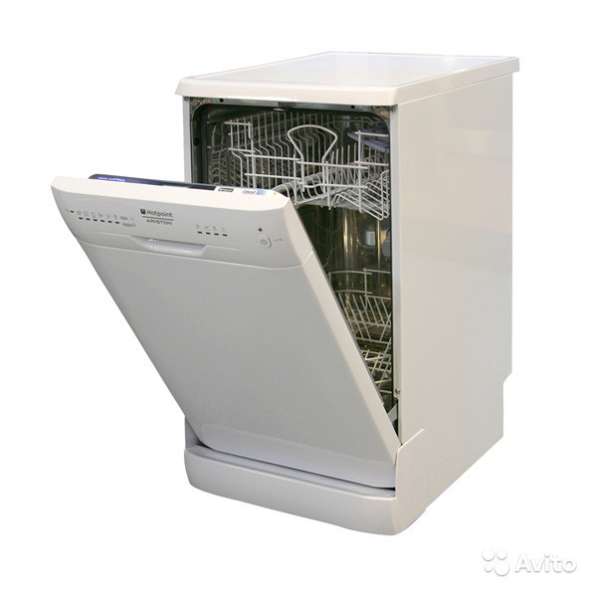 Посудомоечная машина (45 см) Hotpoint-Ariston LL40