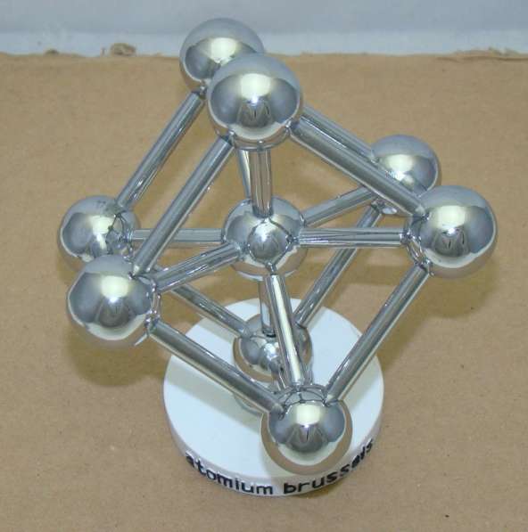 Пресс-папье сувенир Атомиум в Брюсселе (W818) в Москве фото 6