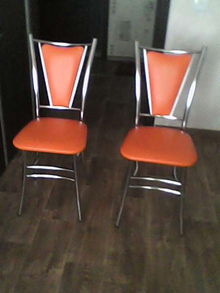 Продам новый стеклянный стол и два стула в Самаре фото 3