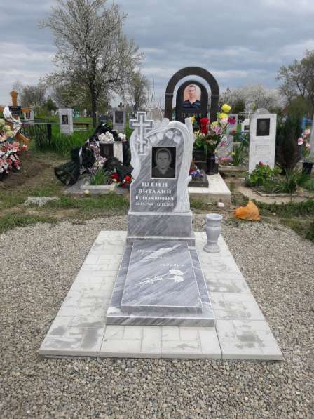 Изготовление памятников, установка в Белореченске фото 8