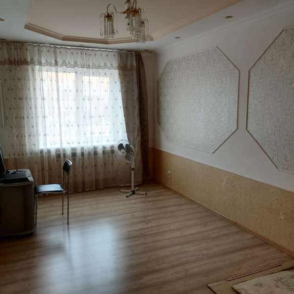 Продаётся однокомнатная светлая квартира 40кв. м в Таганроге фото 4