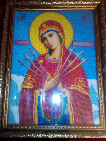 Продаётся вышитый бисером образ пресвятой Богородицы в Симферополе фото 3