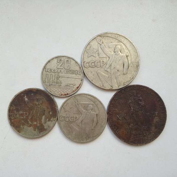 Монеты разные в фото 4