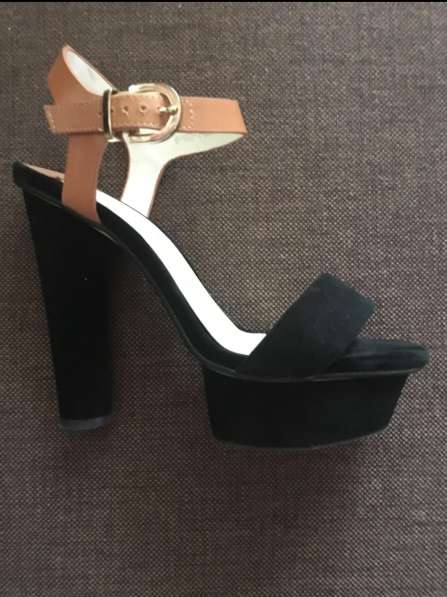 Босоножки в Москве фото 3