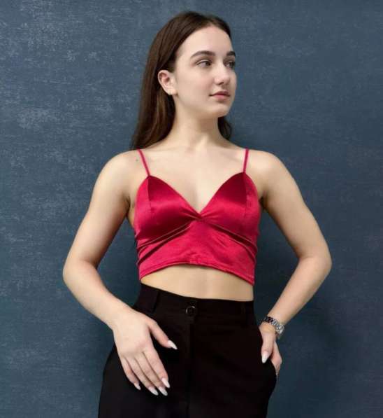 Топ женский на бретельках