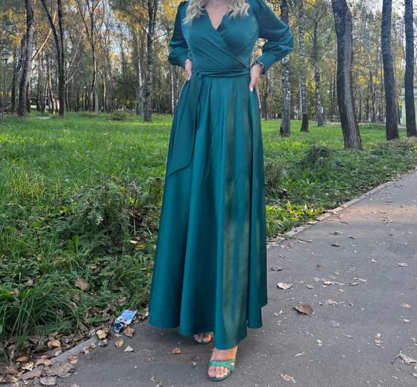 Вечернее платье