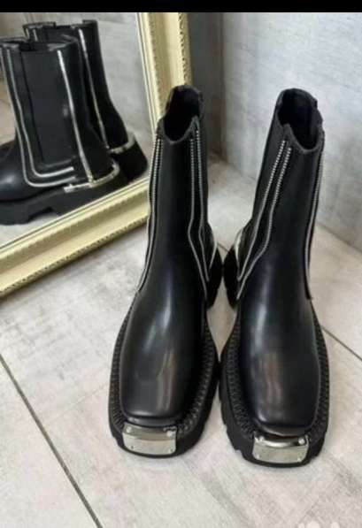 Женские ботинки зимние