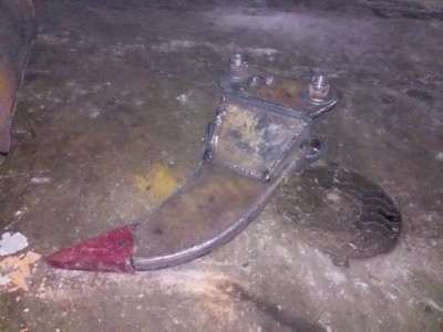 автозапчасти клык на JCB 416 в Санкт-Петербурге