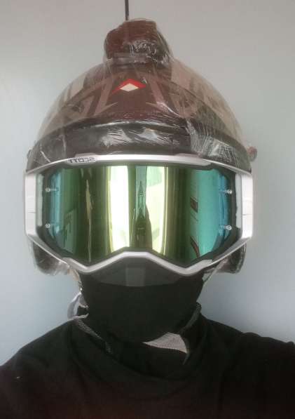 Мотошлем в Москве фото 7