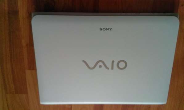 Ноутбук Sony VAIO SVE1413E1RW в Екатеринбурге фото 9