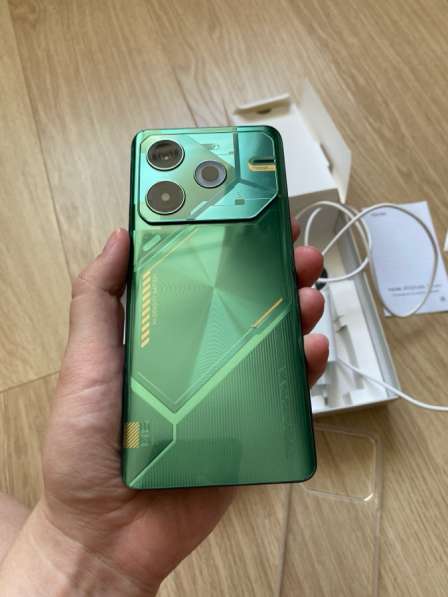 Телефон Tecno Pova 6 Neo 8/256 в Саранске фото 8