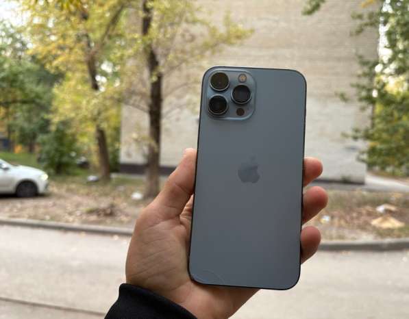 13 про макс в Ростове-на-Дону