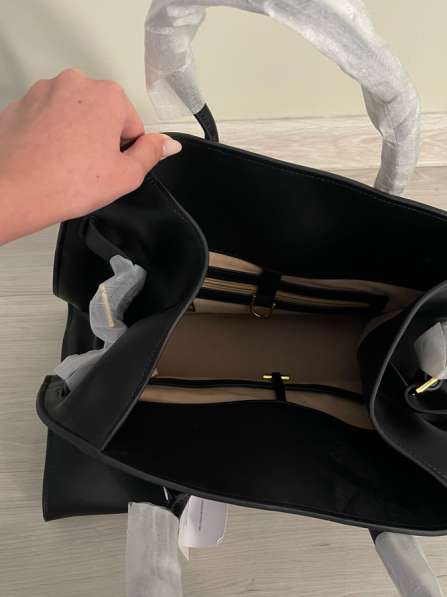 Сумка женская черная кожаная в Москве