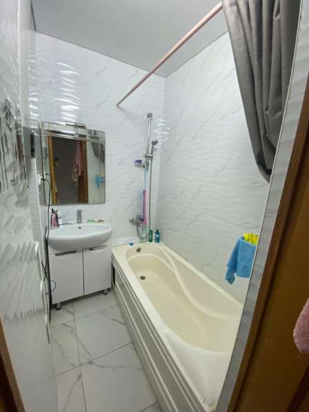 Продается 3-комнатная квартира. Ммкр. Асанбай! в фото 14