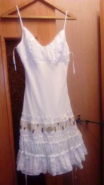 Платье белое летние в Барнауле