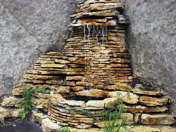 Природный камень плитняк для ландшафтного дизайна в Красноярске