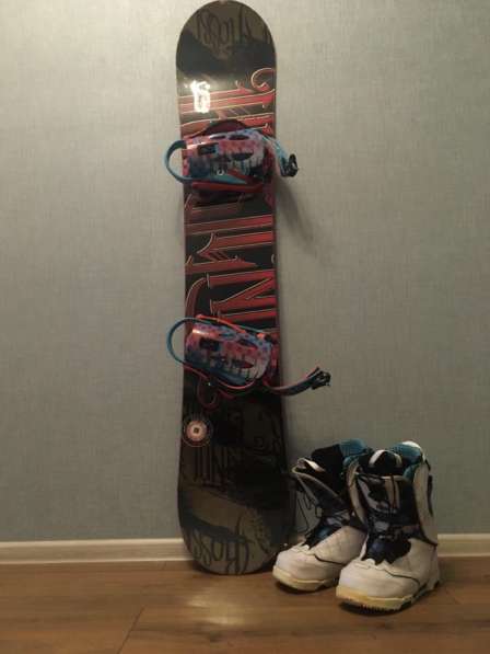 Комплект сноубордический