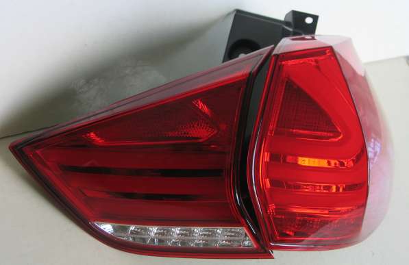 Тюнинг фонари задняя оптика Nissan X-Trail T32 в фото 5