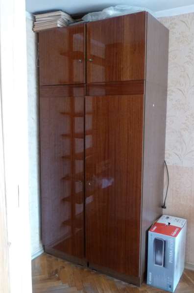 Шкафы и стенки в отличном состоянии. Символическая цена в Москве фото 3