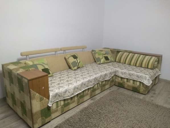 Продам диван угловой размер 3,5x1,8 м в Нижнегорском фото 3
