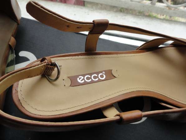 Новые кожаные классические босоножки Экко 39 размера в Пятигорске фото 3