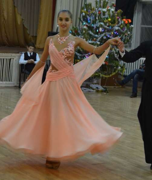 Стандарт. Платье для бальных танцев в Саках фото 5