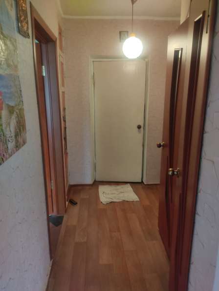Продам 2-х комнатную квартиру в городе Лутугино в фото 3