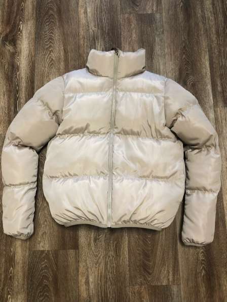 Куртка новая 40-42 размер в Рязани