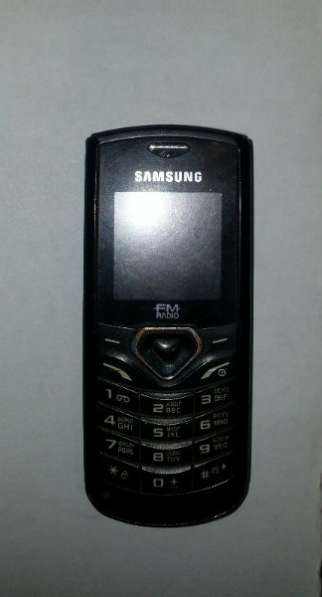 сотовый телефон Samsung GT-E1175T